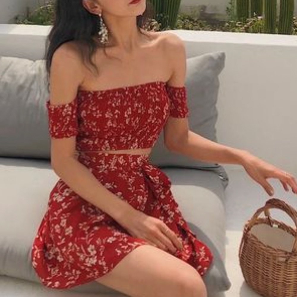 Floral two piece set XS BNWOT